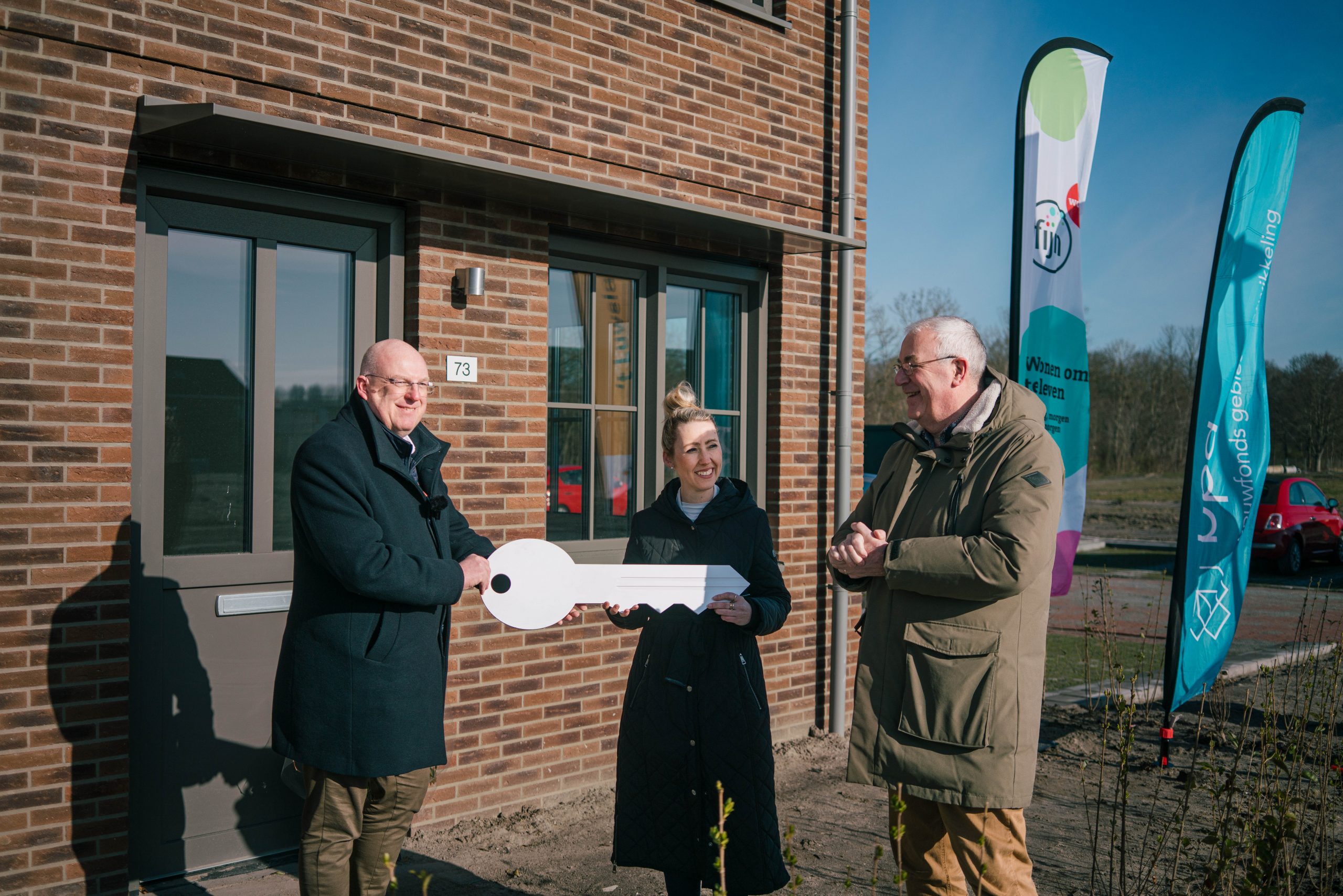 Eerste bewoners ontvangen sleutel in nieuwe wijk 't Luweland in Swifterbant